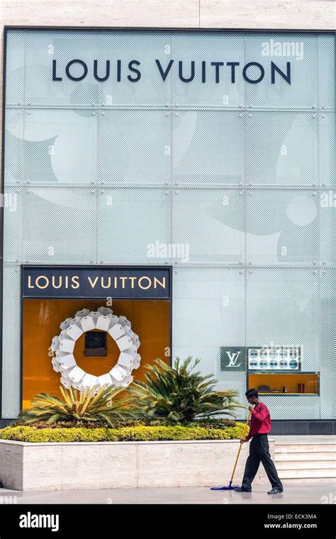 louis vuitton delhi|dlf emporio photos.